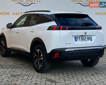 Белый Пежо 2008, объемом двигателя 0 л и пробегом 148 тыс. км за 18900 $, фото 7 на Automoto.ua