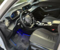 Пежо 2008 2021 в Киеве на Automoto.ua Белый Пежо 2008, объемом двигателя 0 л и пробегом 92 тыс. км за 17000 $, фото 4 на Automoto.ua