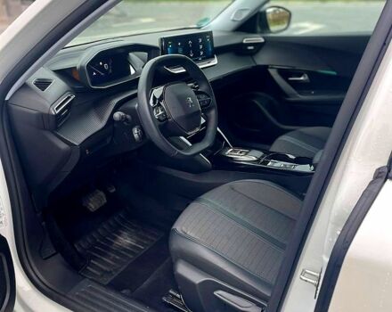 Білий Пежо 2008, об'ємом двигуна 100 л та пробігом 23 тис. км за 17700 $, фото 6 на Automoto.ua