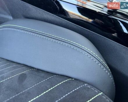 Белый Пежо 2008, объемом двигателя 1.5 л и пробегом 47 тыс. км за 26500 $, фото 33 на Automoto.ua