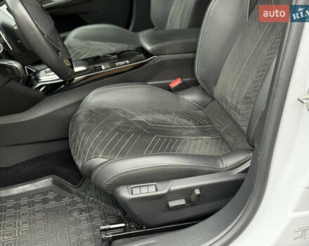 Белый Пежо 2008, объемом двигателя 1.5 л и пробегом 47 тыс. км за 25800 $, фото 14 на Automoto.ua