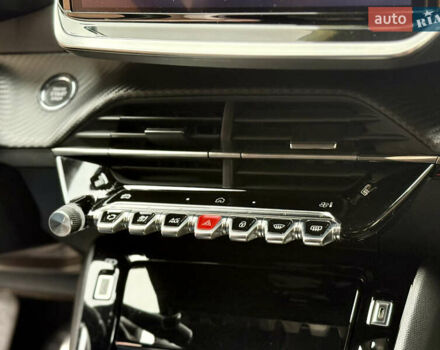 Белый Пежо 2008, объемом двигателя 1.5 л и пробегом 47 тыс. км за 25800 $, фото 24 на Automoto.ua