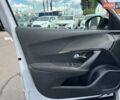 Белый Пежо 2008, объемом двигателя 1.2 л и пробегом 30 тыс. км за 22500 $, фото 12 на Automoto.ua
