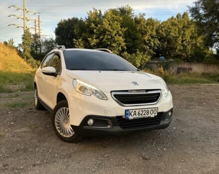 Білий Пежо 2008, об'ємом двигуна 1.2 л та пробігом 180 тис. км за 6500 $, фото 1 на Automoto.ua