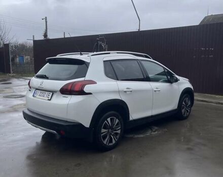 Білий Пежо 2008, об'ємом двигуна 1.2 л та пробігом 77 тис. км за 11900 $, фото 1 на Automoto.ua