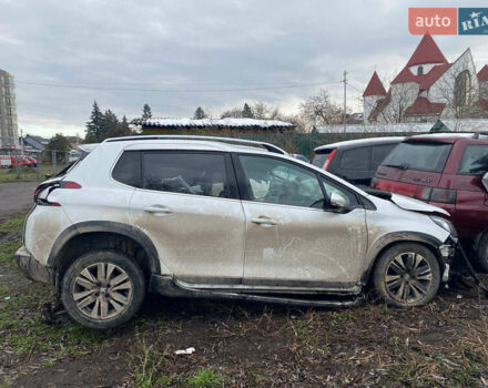 Белый Пежо 2008, объемом двигателя 1.2 л и пробегом 50 тыс. км за 1200 $, фото 1 на Automoto.ua