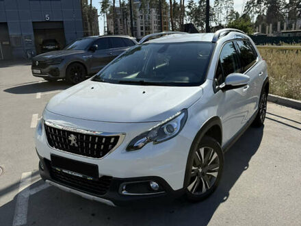 Белый Пежо 2008, объемом двигателя 1.2 л и пробегом 128 тыс. км за 13500 $, фото 1 на Automoto.ua