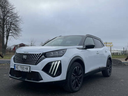 Белый Пежо 2008, объемом двигателя 1.5 л и пробегом 4 тыс. км за 28500 $, фото 1 на Automoto.ua