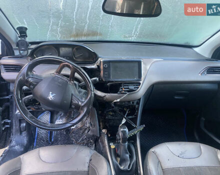 Черный Пежо 2008, объемом двигателя 1.6 л и пробегом 142 тыс. км за 5300 $, фото 15 на Automoto.ua