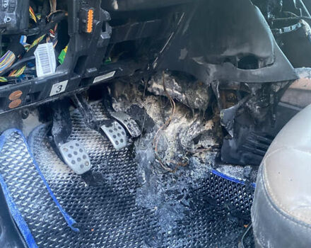 Черный Пежо 2008, объемом двигателя 1.6 л и пробегом 142 тыс. км за 5300 $, фото 16 на Automoto.ua