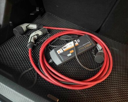 Чорний Пежо 2008, об'ємом двигуна 0 л та пробігом 55 тис. км за 20000 $, фото 7 на Automoto.ua