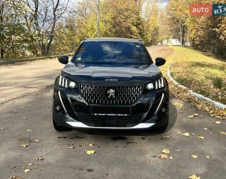 Пежо 2008 2020 у Києві на Automoto.ua Чорний Пежо 2008, об'ємом двигуна 1.5 л та пробігом 56 тис. км за 22500 $, фото 1 на Automoto.ua