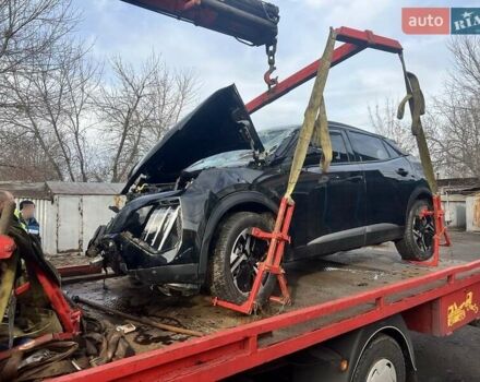 Черный Пежо 2008, объемом двигателя 1.5 л и пробегом 5 тыс. км за 6500 $, фото 2 на Automoto.ua