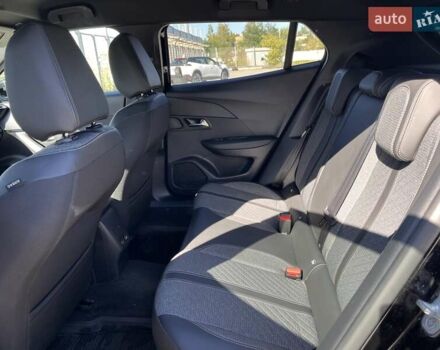 Чорний Пежо 2008, об'ємом двигуна 1.5 л та пробігом 23 тис. км за 26000 $, фото 15 на Automoto.ua