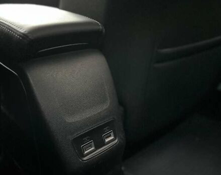 Чорний Пежо 2008, об'ємом двигуна 1.5 л та пробігом 23 тис. км за 26000 $, фото 47 на Automoto.ua