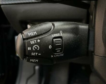 Чорний Пежо 2008, об'ємом двигуна 1.5 л та пробігом 23 тис. км за 26000 $, фото 30 на Automoto.ua