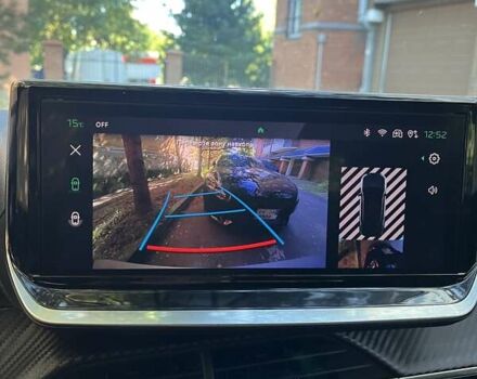 Чорний Пежо 2008, об'ємом двигуна 1.5 л та пробігом 23 тис. км за 26000 $, фото 29 на Automoto.ua