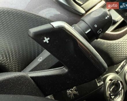 Пежо 2008 2013 у Києві на Automoto.ua Коричневий Пежо 2008, об'ємом двигуна 1.2 л та пробігом 130 тис. км за 8990 $, фото 19 на Automoto.ua