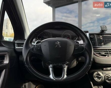 Пежо 2008 2013 у Києві на Automoto.ua Коричневий Пежо 2008, об'ємом двигуна 1.2 л та пробігом 130 тис. км за 8990 $, фото 14 на Automoto.ua