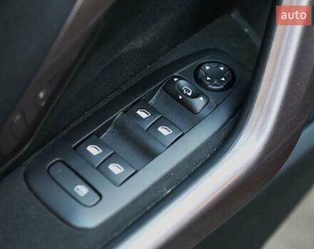 Коричневий Пежо 2008, об'ємом двигуна 1.2 л та пробігом 96 тис. км за 8500 $, фото 20 на Automoto.ua