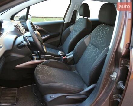 Коричневий Пежо 2008, об'ємом двигуна 1.2 л та пробігом 96 тис. км за 8500 $, фото 6 на Automoto.ua