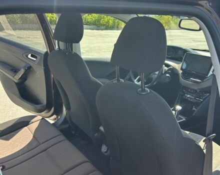 Коричневый Пежо 2008, объемом двигателя 1.2 л и пробегом 144 тыс. км за 8999 $, фото 4 на Automoto.ua