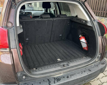 Коричневий Пежо 2008, об'ємом двигуна 1.2 л та пробігом 98 тис. км за 8300 $, фото 6 на Automoto.ua