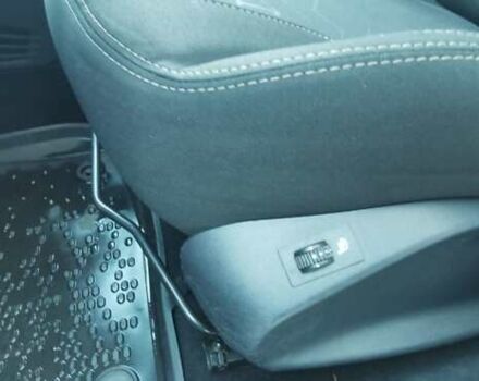 Червоний Пежо 2008, об'ємом двигуна 1.2 л та пробігом 89 тис. км за 11500 $, фото 19 на Automoto.ua