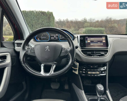 Красный Пежо 2008, объемом двигателя 1.2 л и пробегом 67 тыс. км за 11899 $, фото 21 на Automoto.ua