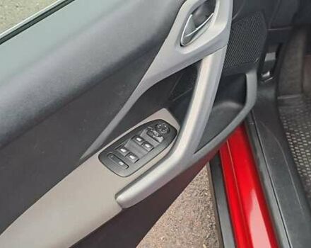 Красный Пежо 2008, объемом двигателя 1.2 л и пробегом 103 тыс. км за 9800 $, фото 8 на Automoto.ua