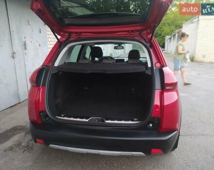 Червоний Пежо 2008, об'ємом двигуна 1.2 л та пробігом 71 тис. км за 11800 $, фото 6 на Automoto.ua
