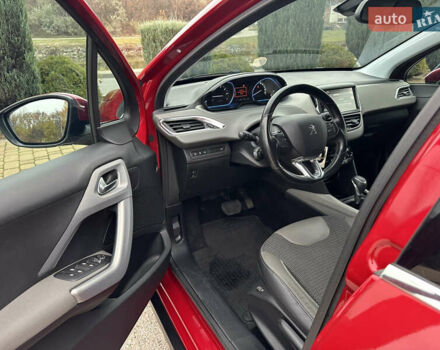 Красный Пежо 2008, объемом двигателя 1.2 л и пробегом 67 тыс. км за 11899 $, фото 14 на Automoto.ua