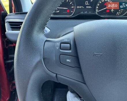 Червоний Пежо 2008, об'ємом двигуна 1.2 л та пробігом 54 тис. км за 11500 $, фото 33 на Automoto.ua