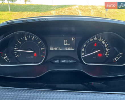 Червоний Пежо 2008, об'ємом двигуна 1.2 л та пробігом 54 тис. км за 11500 $, фото 29 на Automoto.ua