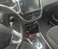 Красный Пежо 2008, объемом двигателя 1.2 л и пробегом 92 тыс. км за 11900 $, фото 11 на Automoto.ua
