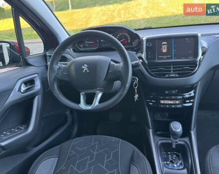 Червоний Пежо 2008, об'ємом двигуна 1.2 л та пробігом 54 тис. км за 11500 $, фото 26 на Automoto.ua