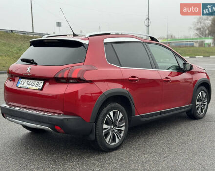 Красный Пежо 2008, объемом двигателя 1.2 л и пробегом 38 тыс. км за 13500 $, фото 4 на Automoto.ua