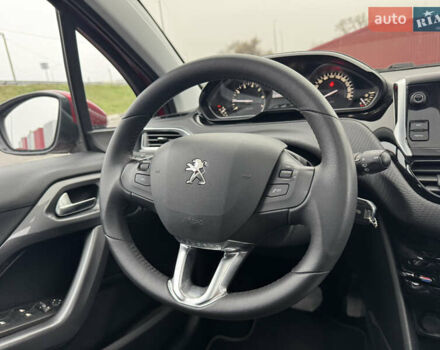 Красный Пежо 2008, объемом двигателя 1.2 л и пробегом 38 тыс. км за 13500 $, фото 28 на Automoto.ua
