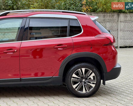 Червоний Пежо 2008, об'ємом двигуна 1.2 л та пробігом 130 тис. км за 10800 $, фото 6 на Automoto.ua