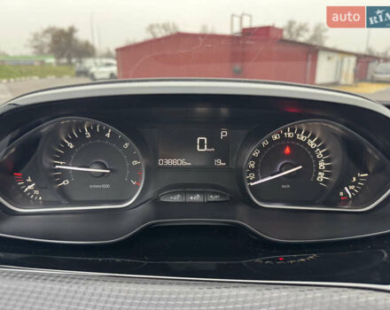 Красный Пежо 2008, объемом двигателя 1.2 л и пробегом 38 тыс. км за 13500 $, фото 29 на Automoto.ua