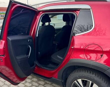 Червоний Пежо 2008, об'ємом двигуна 1.2 л та пробігом 37 тис. км за 14000 $, фото 6 на Automoto.ua