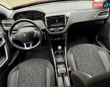 Червоний Пежо 2008, об'ємом двигуна 1.2 л та пробігом 130 тис. км за 10800 $, фото 20 на Automoto.ua