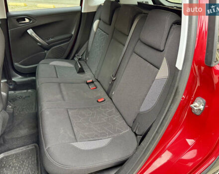 Червоний Пежо 2008, об'ємом двигуна 1.2 л та пробігом 130 тис. км за 10800 $, фото 18 на Automoto.ua