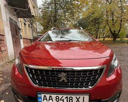 Пежо 2008 2019 в Чернигове на Automoto.ua Красный Пежо 2008, объемом двигателя 1.2 л и пробегом 116 тыс. км за 12800 $, фото 2 на Automoto.ua