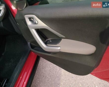 Червоний Пежо 2008, об'ємом двигуна 1.2 л та пробігом 71 тис. км за 11800 $, фото 1 на Automoto.ua