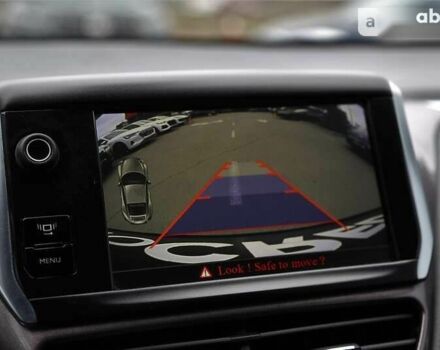 Пежо 2008, объемом двигателя 1.2 л и пробегом 134 тыс. км за 10900 $, фото 16 на Automoto.ua