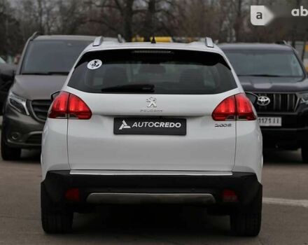 Пежо 2008, объемом двигателя 1.2 л и пробегом 134 тыс. км за 10900 $, фото 5 на Automoto.ua