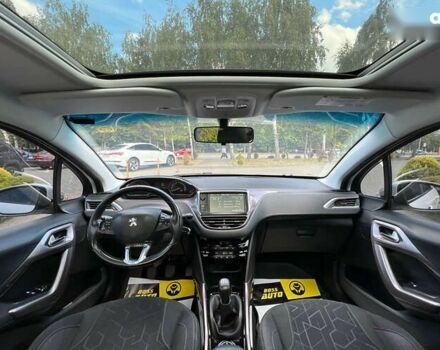 Пежо 2008, об'ємом двигуна 1.6 л та пробігом 200 тис. км за 9600 $, фото 14 на Automoto.ua