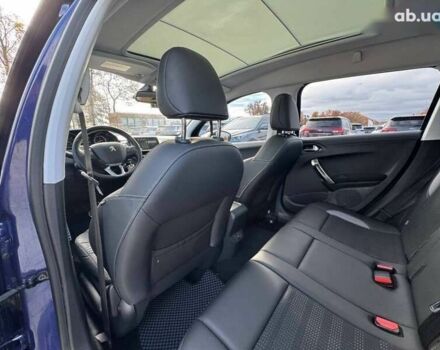 Пежо 2008, объемом двигателя 1.6 л и пробегом 137 тыс. км за 11500 $, фото 18 на Automoto.ua