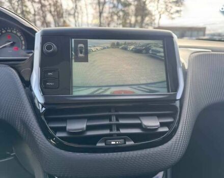 Пежо 2008, объемом двигателя 1.6 л и пробегом 137 тыс. км за 11500 $, фото 14 на Automoto.ua